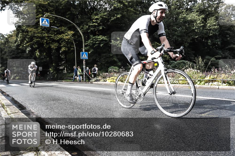 13.09.2026 - Stadtparktriathlon H.Heesch http://msf.ph/oto/10280683 13.09.2026 10:44:54 Radfahren 469, 483, 491, 527 meine-sportfotos.de