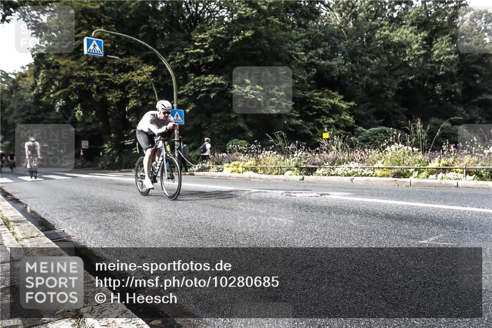 13.09.2026 - Stadtparktriathlon H.Heesch http://msf.ph/oto/10280685 13.09.2026 10:44:54 Radfahren 469, 483, 491, 527 meine-sportfotos.de