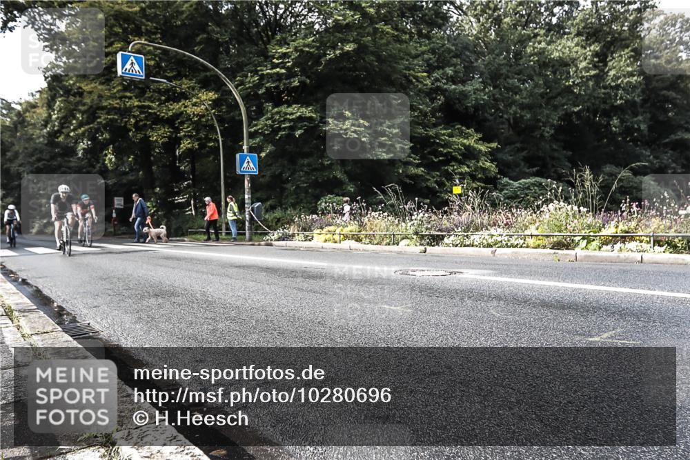 13.09.2026 - Stadtparktriathlon H.Heesch http://msf.ph/oto/10280696 13.09.2026 10:44:56 Radfahren 389, 469, 483, 491, 527, 568, 579 meine-sportfotos.de
