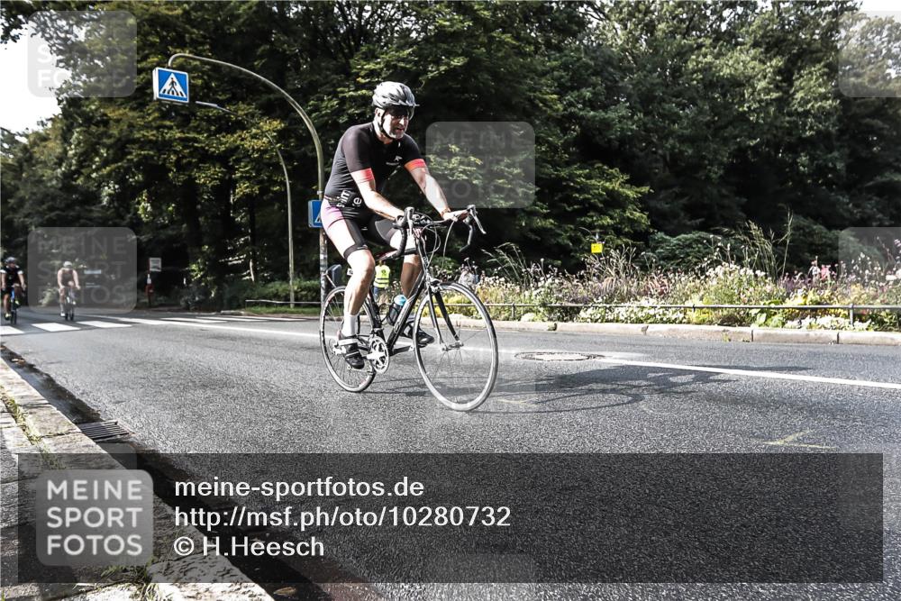 13.09.2026 - Stadtparktriathlon H.Heesch http://msf.ph/oto/10280732 13.09.2026 10:45:10 Radfahren 518, 524, 534, 584 meine-sportfotos.de