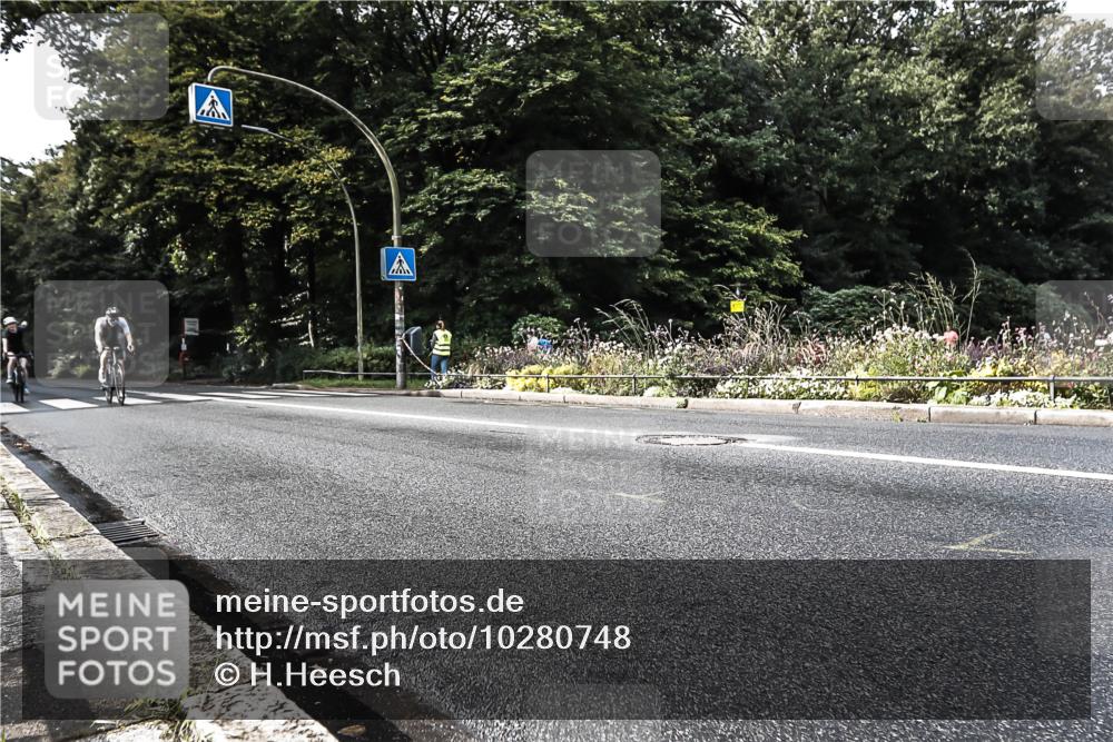 13.09.2026 - Stadtparktriathlon H.Heesch http://msf.ph/oto/10280748 13.09.2026 10:45:13 Radfahren 459, 518, 524, 529, 584 meine-sportfotos.de