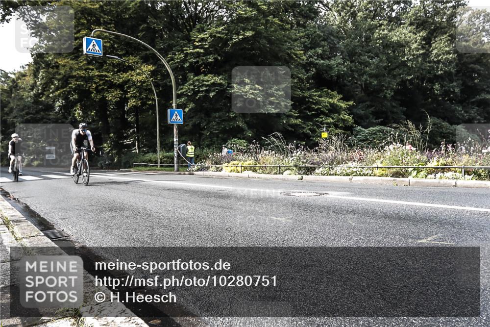 13.09.2026 - Stadtparktriathlon H.Heesch http://msf.ph/oto/10280751 13.09.2026 10:45:13 Radfahren 459, 518, 524, 529, 584 meine-sportfotos.de