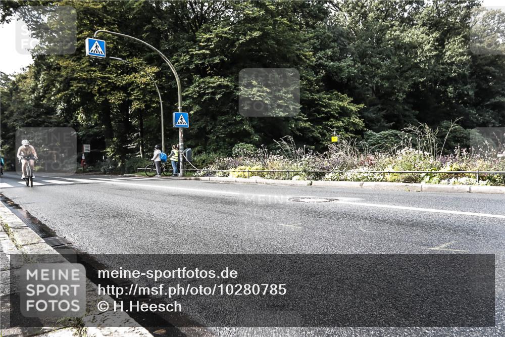 13.09.2026 - Stadtparktriathlon H.Heesch http://msf.ph/oto/10280785 13.09.2026 10:45:26 Radfahren 346, 439, 449, 497, 505 meine-sportfotos.de