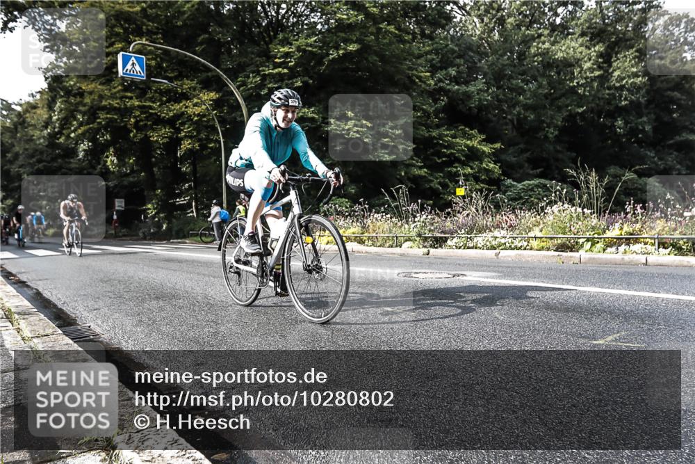 13.09.2026 - Stadtparktriathlon H.Heesch http://msf.ph/oto/10280802 13.09.2026 10:45:30 Radfahren 346, 370, 484, 497, 523, 553, 564 meine-sportfotos.de