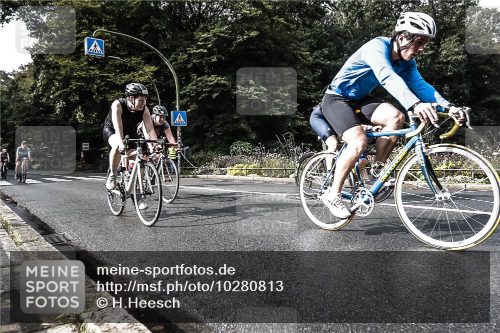 13.09.2026 - Stadtparktriathlon H.Heesch http://msf.ph/oto/10280813 13.09.2026 10:45:33 Radfahren 370, 419, 433, 452, 460, 484, 504, 523, 553, 564 meine-sportfotos.de