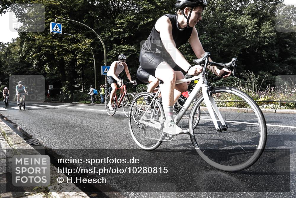 13.09.2026 - Stadtparktriathlon H.Heesch http://msf.ph/oto/10280815 13.09.2026 10:45:34 Radfahren 370, 419, 433, 452, 460, 484, 504, 523, 553, 564 meine-sportfotos.de