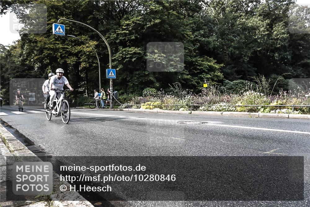 13.09.2026 - Stadtparktriathlon H.Heesch http://msf.ph/oto/10280846 13.09.2026 10:45:41 Radfahren 248, 385, 414, 427, 494 meine-sportfotos.de