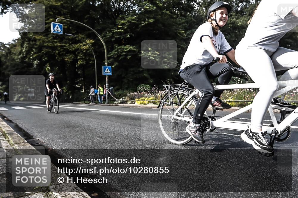 13.09.2026 - Stadtparktriathlon H.Heesch http://msf.ph/oto/10280855 13.09.2026 10:45:42 Radfahren 248, 385, 414, 427, 494, 563 meine-sportfotos.de