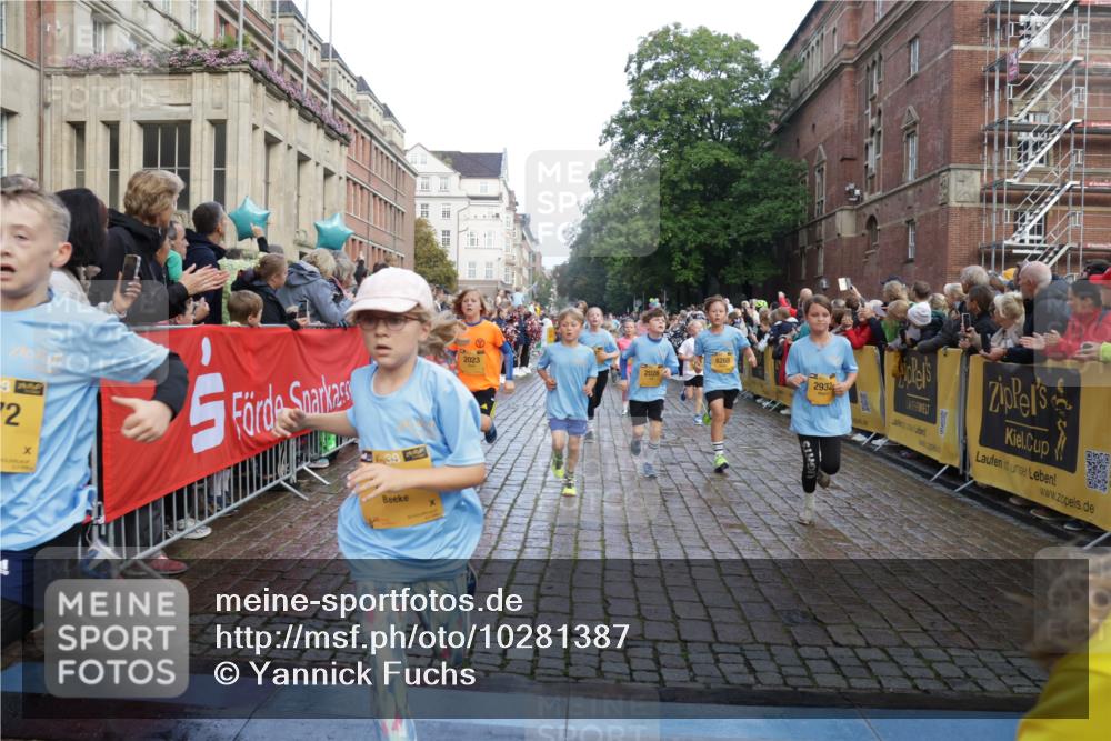 13.09.2026 - Kiel Lauf Yannick Fuchs http://msf.ph/oto/10281387 13.09.2026 08:55:04 Ziel 471, 495, 744, 889, 1450, 2699, 2773, 3863, 4069, 4348, 4828, 5212, 6570, 7917, 9163, 10817, 10822, 11071, 11235, 11780, 12291, 12349, 159, 561, 820, 1701, 2139, 2542, 2754, 2770, 3457, 3936, 4227, 4348, 5454, 5693, 6574, 6607, 6737, 7774, 7877, 8670, 8850, 9045, 9533, 9698, 10279, 10447, 10488, 11133, 11263, 11330, 11433, 11464, 11470, 11656, 11780, 12654, 114, 589, 1106, 1109, 1297, 1489, 1768, 2023, 3218, 3219, 3356, 3693, 5225, 5860, 6206, 7072, 7222, 8546, 11656 meine-sportfotos.de