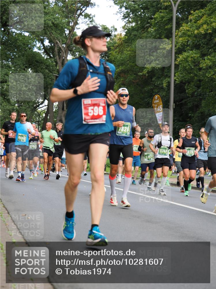 13.09.2026 - 21. swb-Marathon Bremen TobiasT http://msf.ph/oto/10281607 13.09.2026 11:56:11 Laufen 8540, 596, 7826, 1, 45, 4351, 5149 meine-sportfotos.de