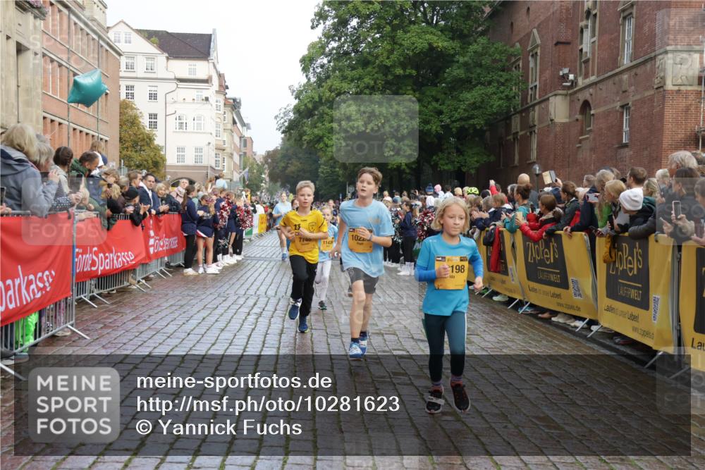 13.09.2026 - Kiel Lauf Yannick Fuchs http://msf.ph/oto/10281623 13.09.2026 08:55:23 Ziel 114, 329, 589, 1106, 1109, 1297, 1489, 2023, 2026, 2272, 2932, 3218, 3356, 3693, 4359, 4760, 4761, 4966, 5225, 5860, 6268, 7072, 7207, 7222, 7601, 7907, 8027, 8546, 9216, 9344, 10222, 10604, 10716, 11400, 11469, 12219, 471, 495, 561, 744, 820, 889, 1450, 1768, 2699, 2773, 3219, 3863, 4069, 4348, 4828, 5212, 6206, 6570, 6607, 7917, 8546, 9163, 10817, 10822, 11071, 11235, 11330, 11464, 11470, 11573, 11780, 12349, 1150, 1952, 2453, 561, 820 meine-sportfotos.de