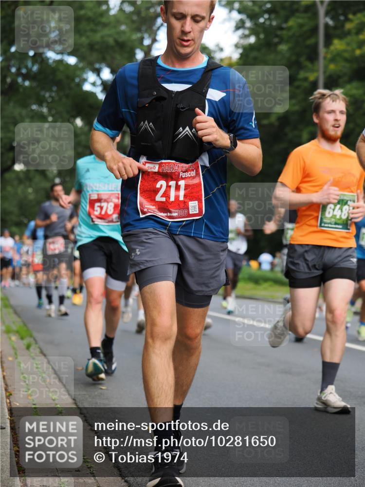13.09.2026 - 21. swb-Marathon Bremen TobiasT http://msf.ph/oto/10281650 13.09.2026 11:56:25 Laufen 578, 211, 26, 648 meine-sportfotos.de