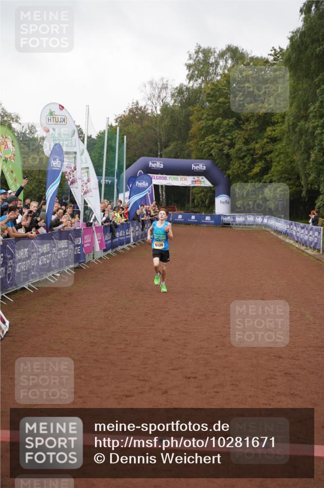13.09.2026 - Airport Race Dennis Weichert http://msf.ph/oto/10281671 13.09.2026 10:18:07 Ziel  meine-sportfotos.de
