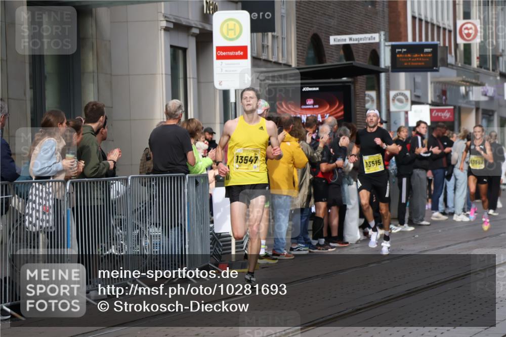 13.09.2026 - 21. swb-Marathon Bremen Strokosch-Dieckow http://msf.ph/oto/10281693 13.09.2026 10:28:30 Ziel 13515, 13567, 13593, 13624, 12272, 13501, 13515, 13547, 13635 meine-sportfotos.de