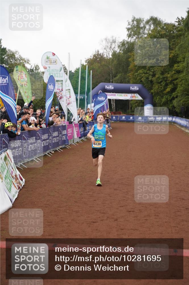 13.09.2026 - Airport Race Dennis Weichert http://msf.ph/oto/10281695 13.09.2026 10:18:08 Ziel  meine-sportfotos.de