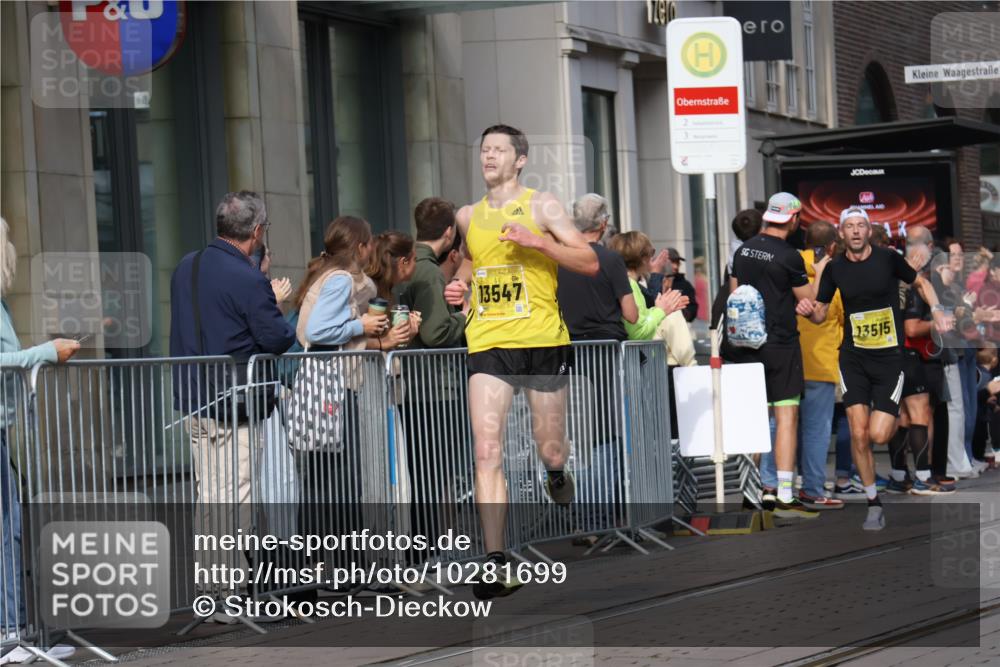 13.09.2026 - 21. swb-Marathon Bremen Strokosch-Dieckow http://msf.ph/oto/10281699 13.09.2026 10:28:31 Ziel 13567, 13593, 13624, 12272, 13501, 13515, 13547, 13635 meine-sportfotos.de