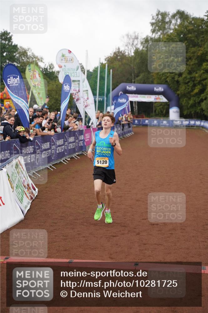 13.09.2026 - Airport Race Dennis Weichert http://msf.ph/oto/10281725 13.09.2026 10:18:09 Ziel  meine-sportfotos.de