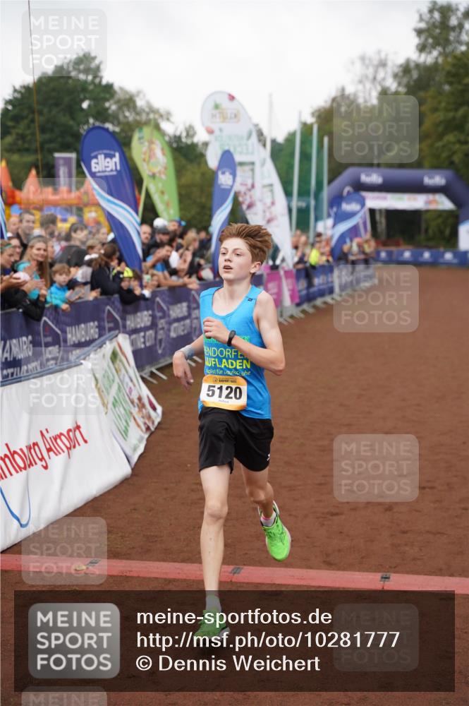 13.09.2026 - Airport Race Dennis Weichert http://msf.ph/oto/10281777 13.09.2026 10:18:10 Ziel  meine-sportfotos.de