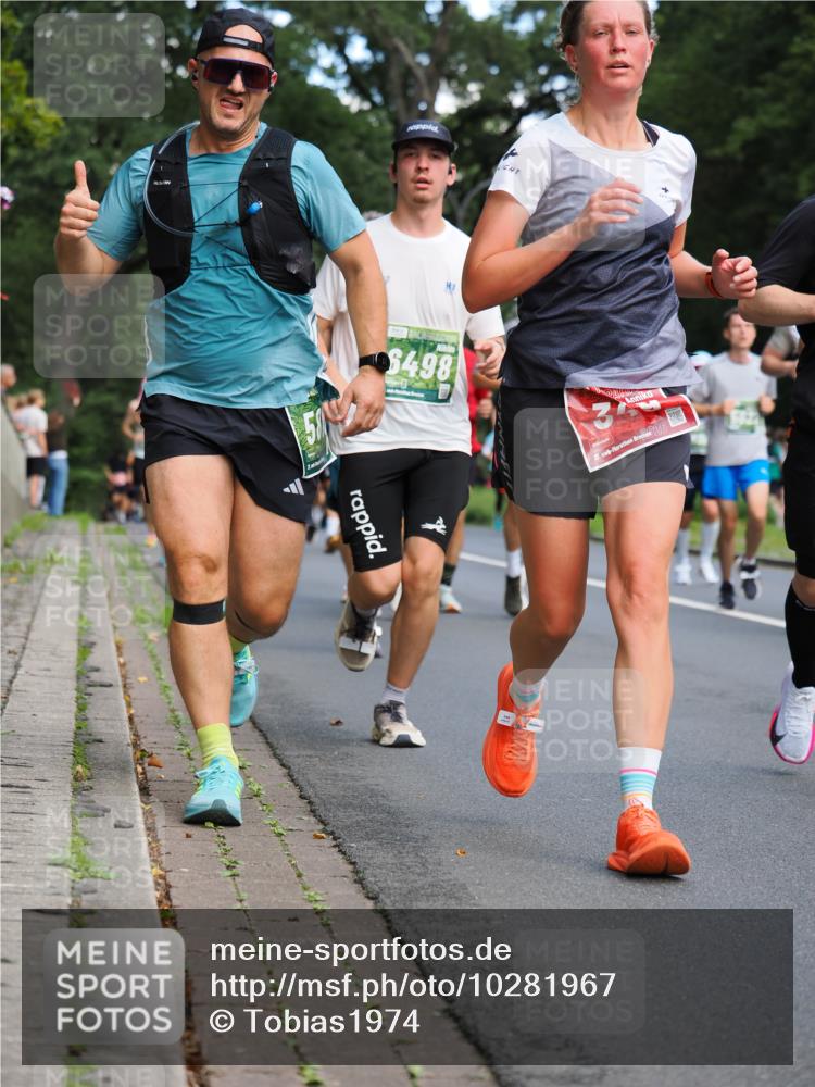13.09.2026 - 21. swb-Marathon Bremen TobiasT http://msf.ph/oto/10281967 13.09.2026 11:58:13 Laufen 6498 meine-sportfotos.de