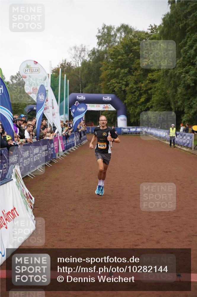 13.09.2026 - Airport Race Dennis Weichert http://msf.ph/oto/10282144 13.09.2026 10:19:23 Ziel 4175, 5120, 5205 meine-sportfotos.de