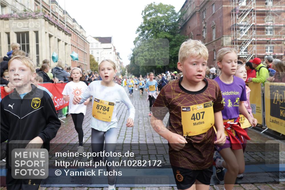 13.09.2026 - Kiel Lauf Yannick Fuchs http://msf.ph/oto/10282172 13.09.2026 08:56:07 Ziel 74, 76, 234, 547, 669, 808, 1126, 1444, 1581, 2143, 2197, 2711, 3179, 3350, 3409, 3454, 5012, 5259, 5759, 6212, 6232, 6738, 7155, 7390, 7489, 7816, 8527, 9374, 9930, 9935, 11376, 11995, 12138, 12242, 12557, 277, 547, 645, 1150, 1160, 1249, 1310, 1712, 2344, 2453, 2998, 3253, 3358, 4122, 4545, 4682, 4755, 5289, 5297, 5547, 5781, 5876, 6290, 7748, 7929, 9033, 9302, 10227, 10271, 10818, 11439, 11657, 12712, 3750, 4023, 5545, 5823, 329, 7207, 7601, 7907, 12219 meine-sportfotos.de