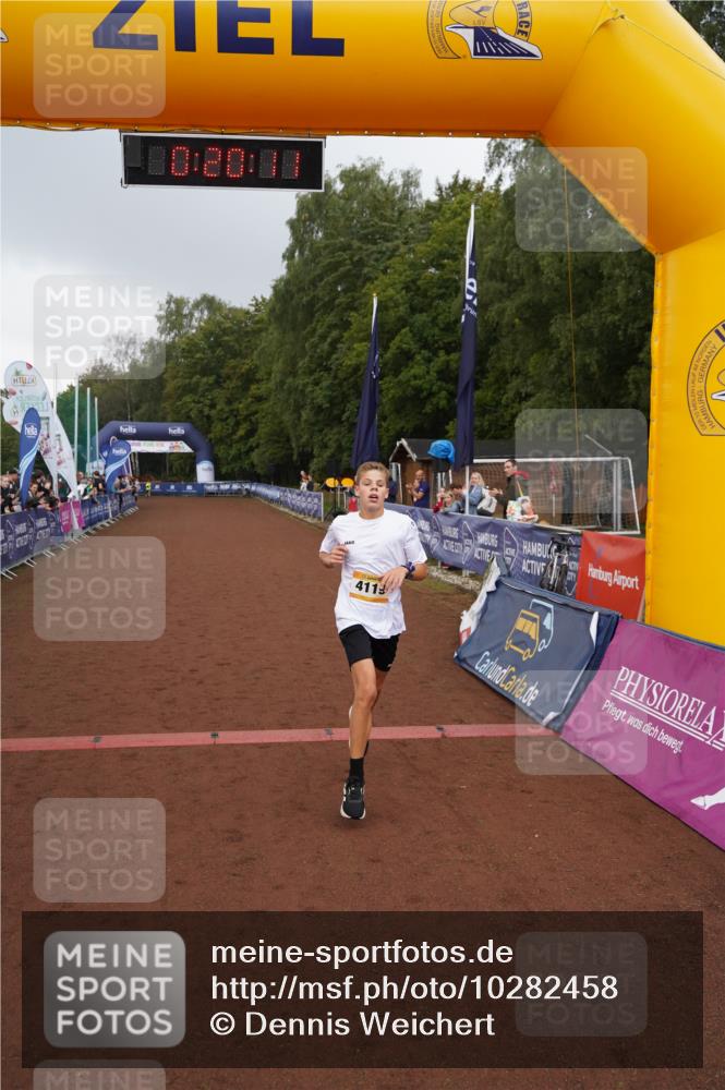 13.09.2026 - Airport Race Dennis Weichert http://msf.ph/oto/10282458 13.09.2026 10:20:45 Ziel 4119 meine-sportfotos.de