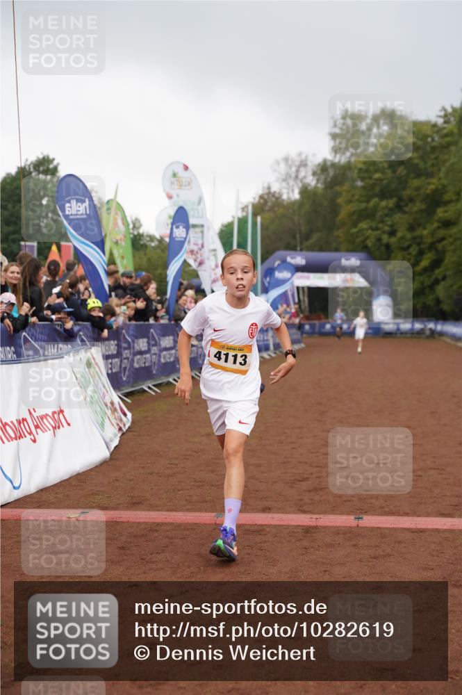 13.09.2026 - Airport Race Dennis Weichert http://msf.ph/oto/10282619 13.09.2026 10:21:02 Ziel 4113, 5240 meine-sportfotos.de