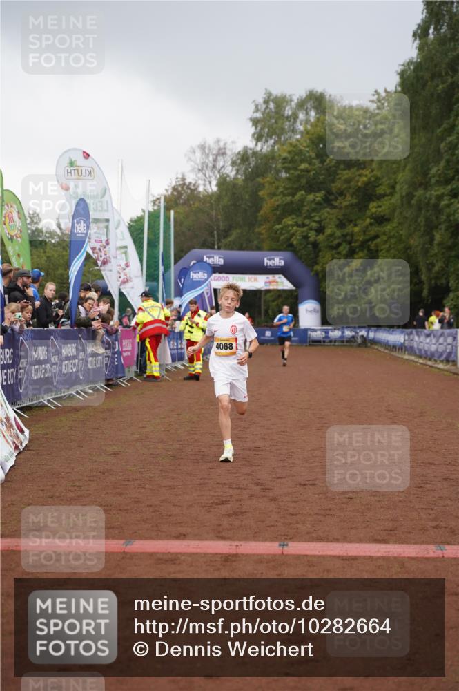 13.09.2026 - Airport Race Dennis Weichert http://msf.ph/oto/10282664 13.09.2026 10:21:09 Ziel 4068 meine-sportfotos.de
