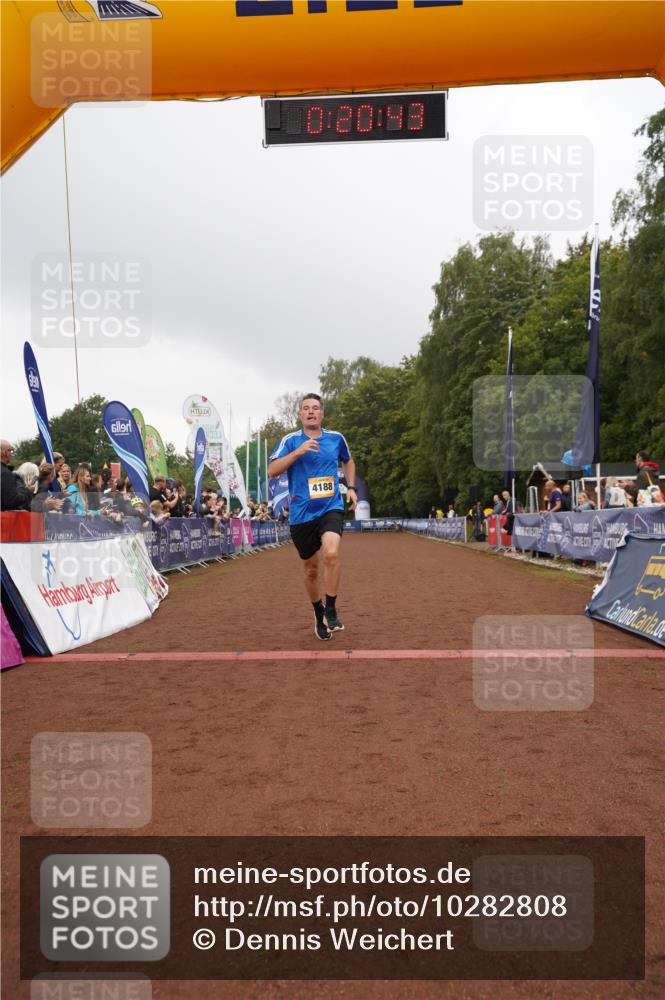 13.09.2026 - Airport Race Dennis Weichert http://msf.ph/oto/10282808 13.09.2026 10:21:17 Ziel 655, 4188 meine-sportfotos.de