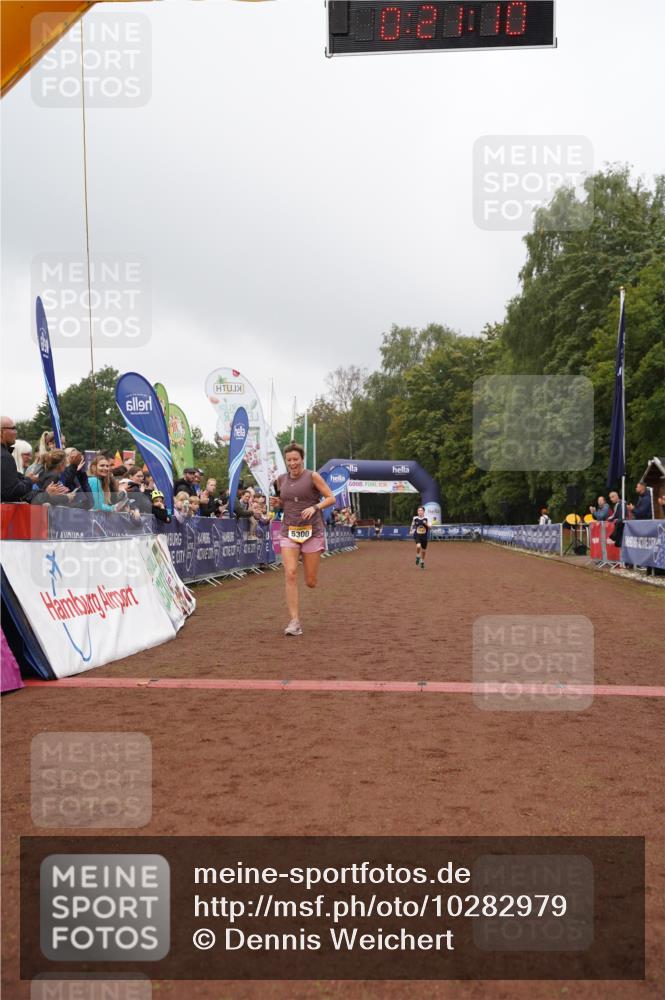 13.09.2026 - Airport Race Dennis Weichert http://msf.ph/oto/10282979 13.09.2026 10:21:43 Ziel 5245, 5300 meine-sportfotos.de