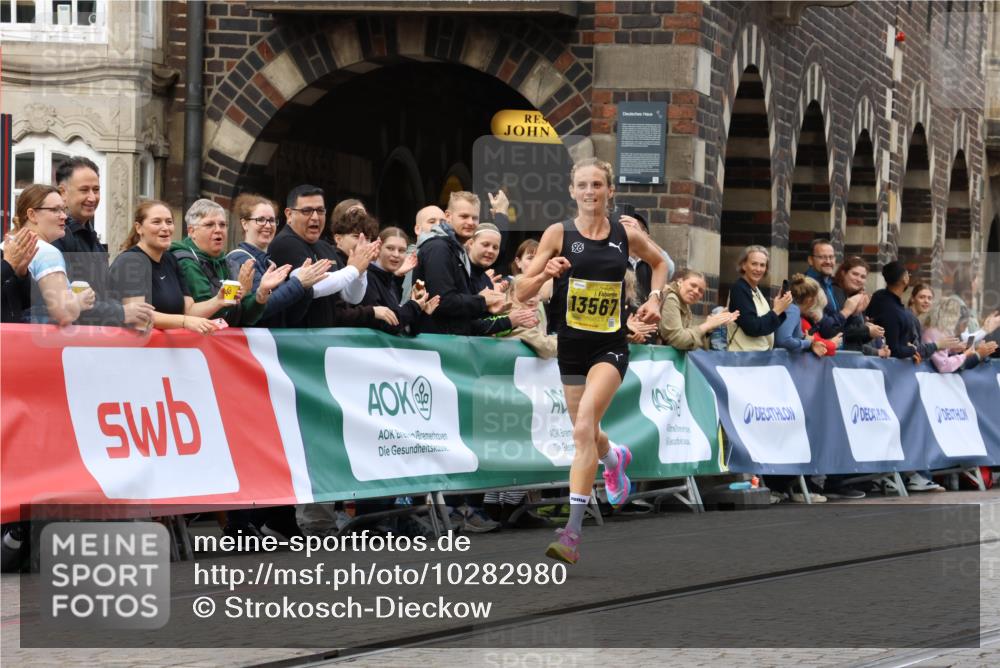 13.09.2026 - 21. swb-Marathon Bremen Strokosch-Dieckow http://msf.ph/oto/10282980 13.09.2026 10:28:48 Ziel 12272, 13515, 13547, 13567, 13635, 13614 meine-sportfotos.de