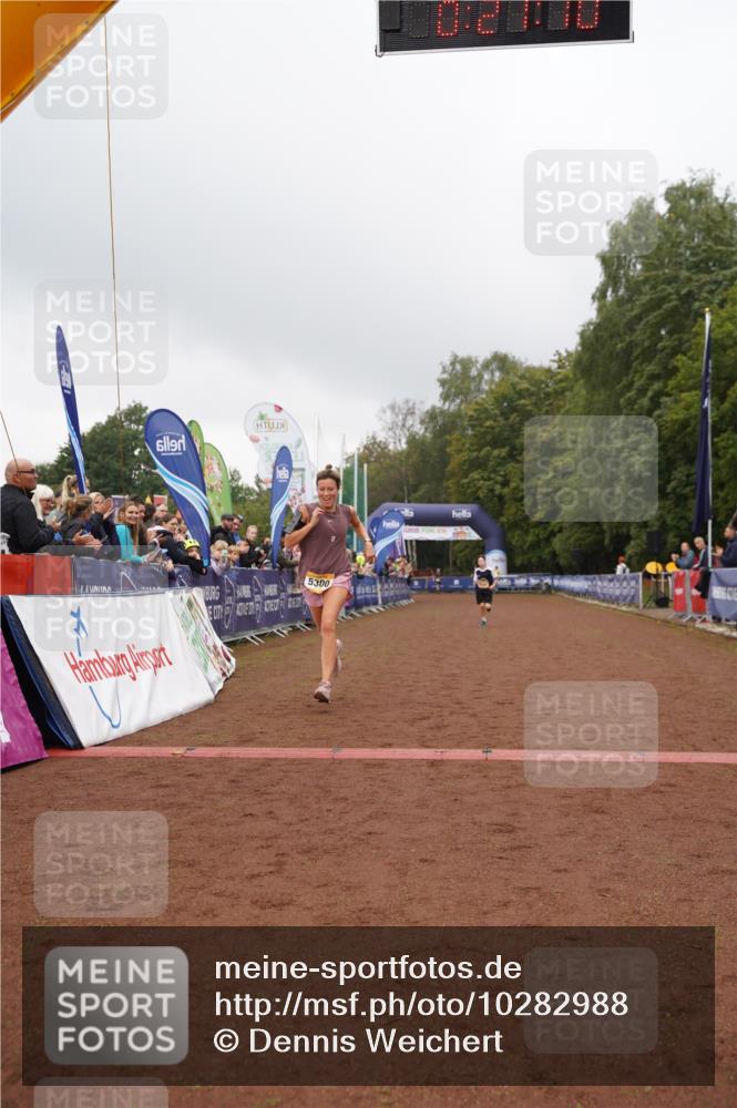13.09.2026 - Airport Race Dennis Weichert http://msf.ph/oto/10282988 13.09.2026 10:21:43 Ziel 5245, 5300 meine-sportfotos.de