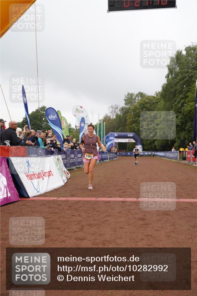 13.09.2026 - Airport Race Dennis Weichert http://msf.ph/oto/10282992 13.09.2026 10:21:44 Ziel 5245, 5300 meine-sportfotos.de