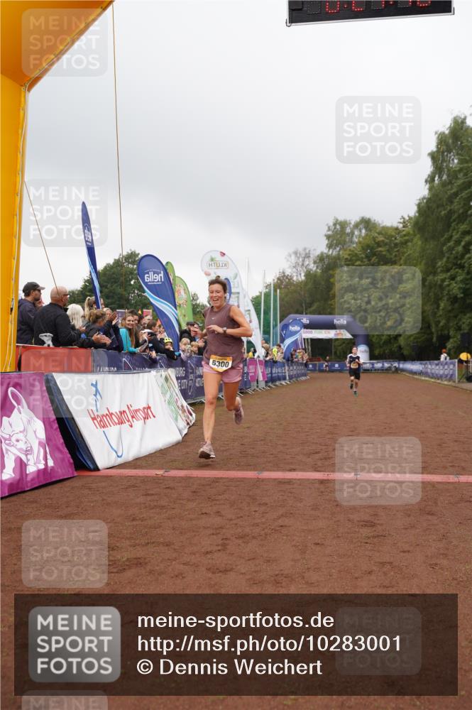 13.09.2026 - Airport Race Dennis Weichert http://msf.ph/oto/10283001 13.09.2026 10:21:44 Ziel 5245, 5300 meine-sportfotos.de