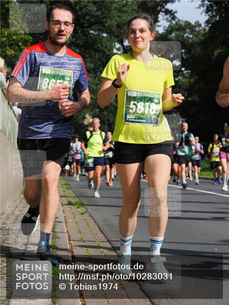 13.09.2026 - 21. swb-Marathon Bremen TobiasT http://msf.ph/oto/10283031 13.09.2026 12:03:29 Laufen 86, 5618, 6708, 21, 26 meine-sportfotos.de