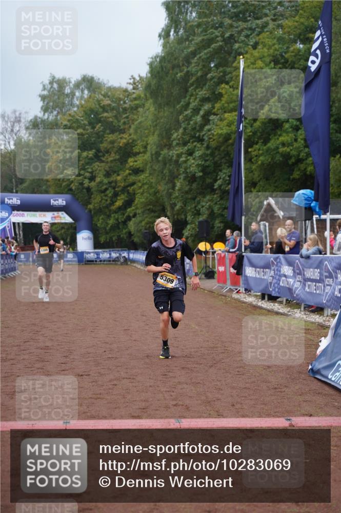 13.09.2026 - Airport Race Dennis Weichert http://msf.ph/oto/10283069 13.09.2026 10:22:00 Ziel 5309, 5388 meine-sportfotos.de