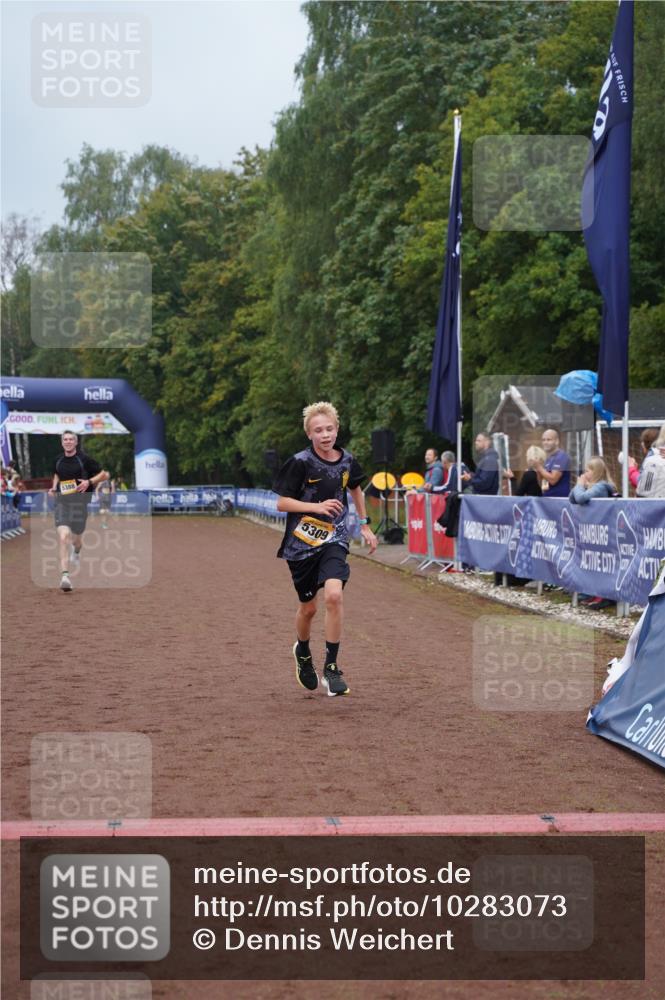 13.09.2026 - Airport Race Dennis Weichert http://msf.ph/oto/10283073 13.09.2026 10:22:00 Ziel 5309, 5388 meine-sportfotos.de