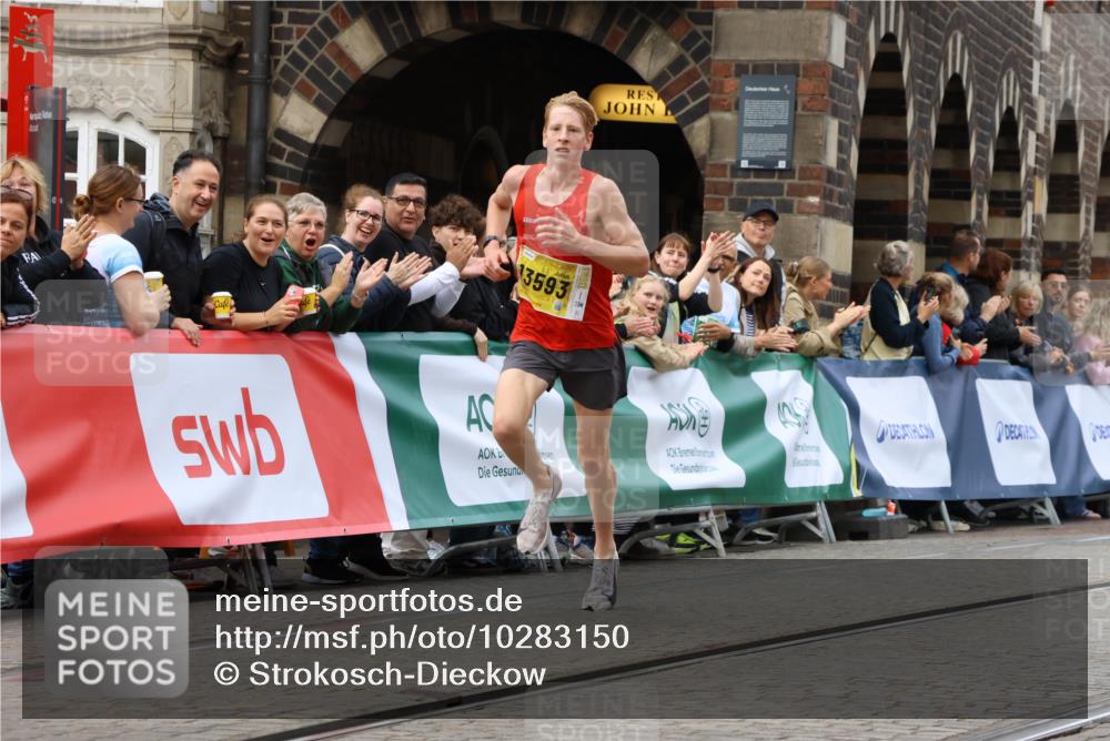13.09.2026 - 21. swb-Marathon Bremen Strokosch-Dieckow http://msf.ph/oto/10283150 13.09.2026 10:28:53 Ziel 13515, 13547, 13567, 13593, 13635, 10597, 13604, 13614 meine-sportfotos.de