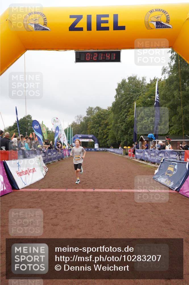 13.09.2026 - Airport Race Dennis Weichert http://msf.ph/oto/10283207 13.09.2026 10:22:15 Ziel 5144, 5368, 5380 meine-sportfotos.de