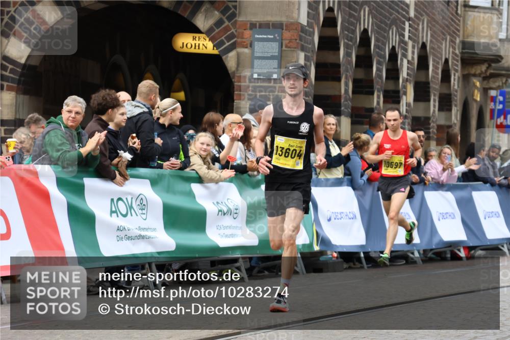 13.09.2026 - 21. swb-Marathon Bremen Strokosch-Dieckow http://msf.ph/oto/10283274 13.09.2026 10:29:17 Ziel 13604, 13614, 13624, 13517, 13542, 13557 meine-sportfotos.de