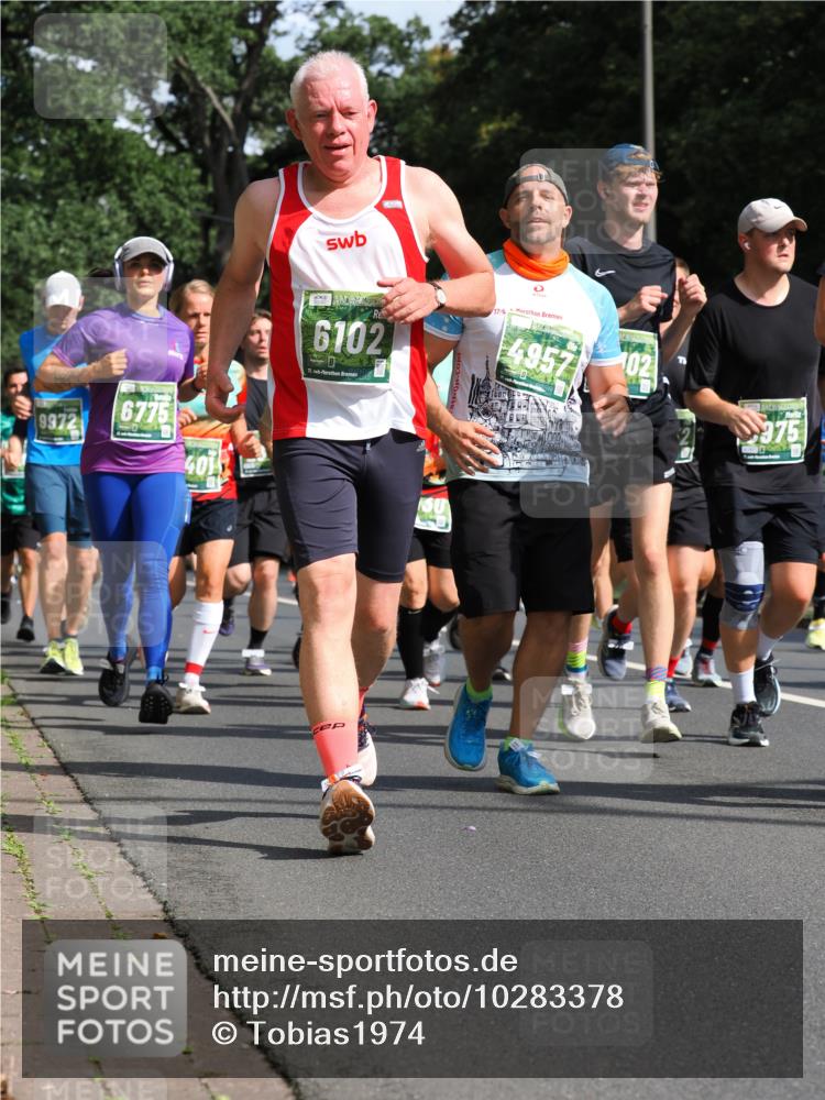 13.09.2026 - 21. swb-Marathon Bremen TobiasT http://msf.ph/oto/10283378 13.09.2026 12:04:43 Laufen 6775, 9972, 401, 6102, 21, 20, 17, 4957, 102, 20, 975 meine-sportfotos.de