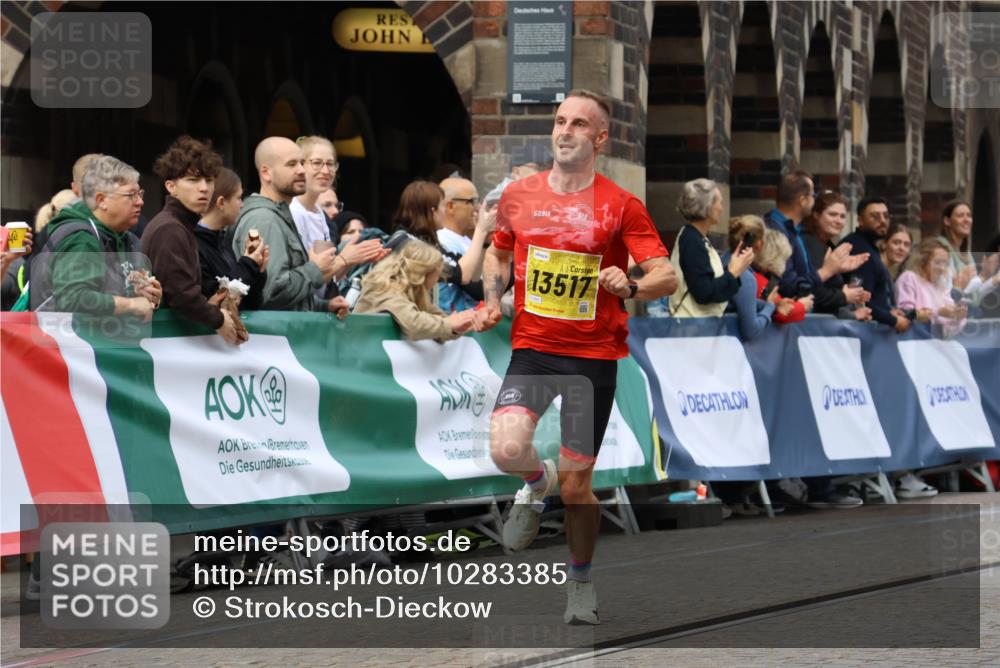 13.09.2026 - 21. swb-Marathon Bremen Strokosch-Dieckow http://msf.ph/oto/10283385 13.09.2026 10:29:34 Ziel 10597, 13517, 13557, 13604, 13510, 13579, 13623 meine-sportfotos.de