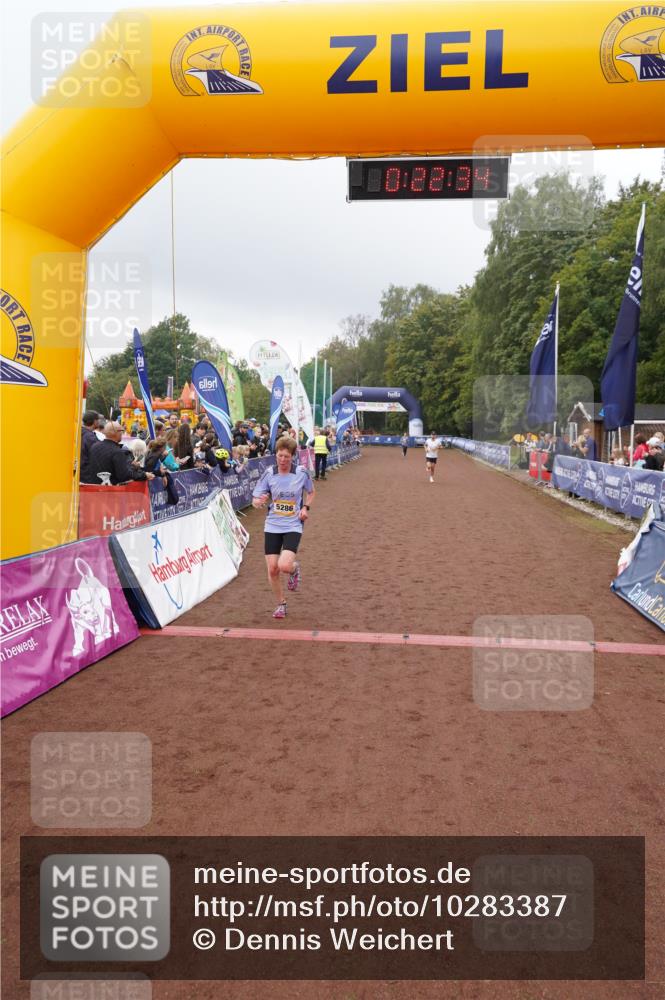 13.09.2026 - Airport Race Dennis Weichert http://msf.ph/oto/10283387 13.09.2026 10:23:07 Ziel 5282, 5286, 5391 meine-sportfotos.de