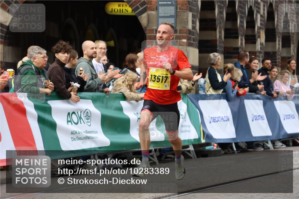 13.09.2026 - 21. swb-Marathon Bremen Strokosch-Dieckow http://msf.ph/oto/10283389 13.09.2026 10:29:34 Ziel 10597, 13517, 13557, 13604, 13510, 13579, 13623 meine-sportfotos.de