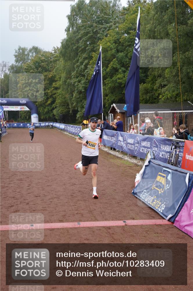 13.09.2026 - Airport Race Dennis Weichert http://msf.ph/oto/10283409 13.09.2026 10:23:11 Ziel 5128, 5282, 5286 meine-sportfotos.de