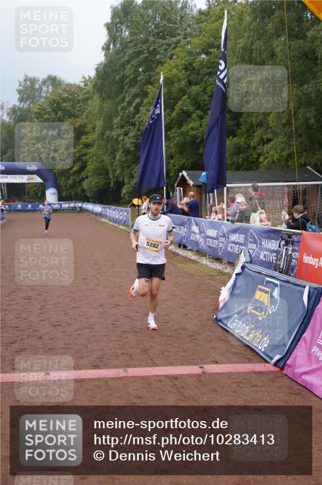 13.09.2026 - Airport Race Dennis Weichert http://msf.ph/oto/10283413 13.09.2026 10:23:11 Ziel 5128, 5282, 5286 meine-sportfotos.de