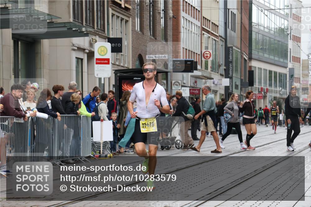 13.09.2026 - 21. swb-Marathon Bremen Strokosch-Dieckow http://msf.ph/oto/10283579 13.09.2026 10:34:22 Ziel 10818, 11964, 12358, 12413, 12540, 13637, 11418, 13605, 13610, 13633 meine-sportfotos.de