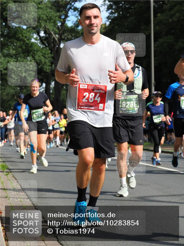 13.09.2026 - 21. swb-Marathon Bremen TobiasT http://msf.ph/oto/10283854 13.09.2026 12:06:44 Laufen 4709, 284, 21, 26, 9265, 25 meine-sportfotos.de