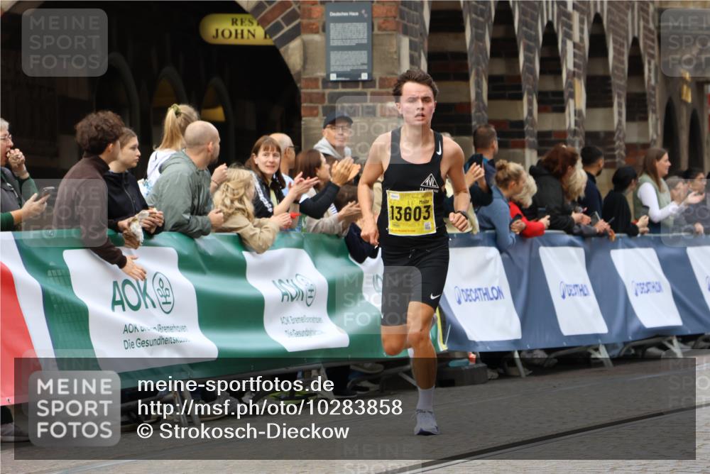 13.09.2026 - 21. swb-Marathon Bremen Strokosch-Dieckow http://msf.ph/oto/10283858 13.09.2026 10:30:44 Ziel 13522, 13569, 13576, 13537, 13554, 13630 meine-sportfotos.de