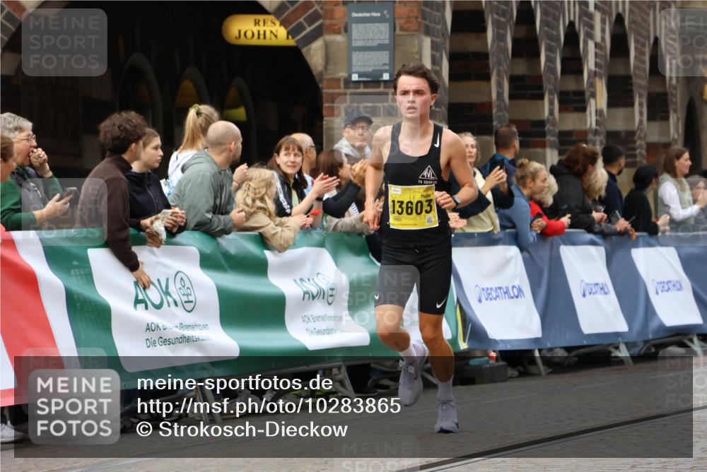 13.09.2026 - 21. swb-Marathon Bremen Strokosch-Dieckow http://msf.ph/oto/10283865 13.09.2026 10:30:44 Ziel 13522, 13569, 13576, 13537, 13554, 13630 meine-sportfotos.de